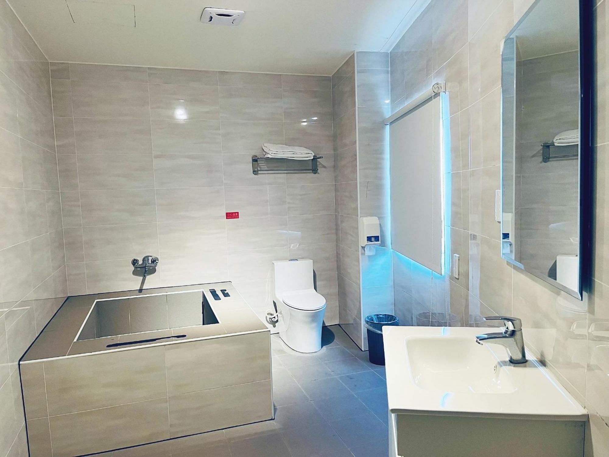 Walker Hotel - Sanchong Đài Bắc Ngoại thất bức ảnh