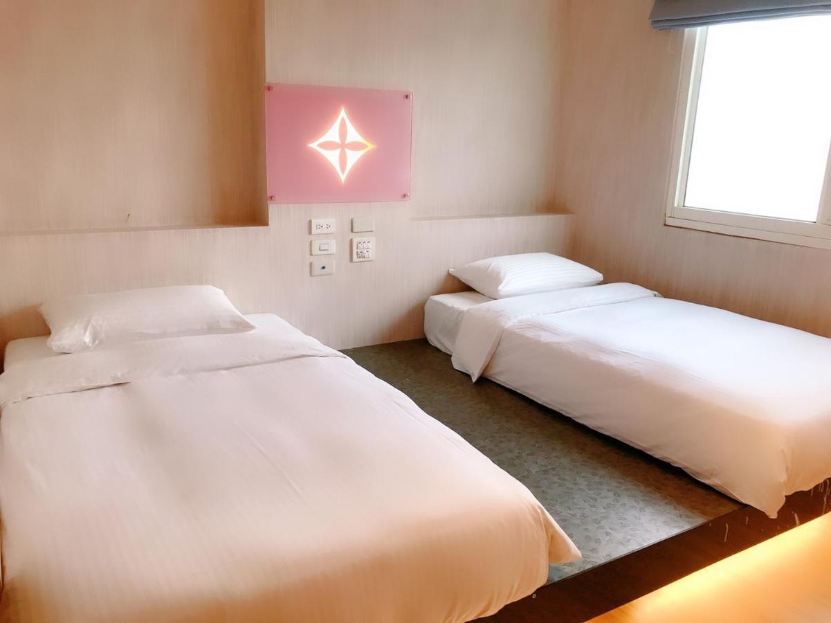 Walker Hotel - Sanchong Đài Bắc Ngoại thất bức ảnh